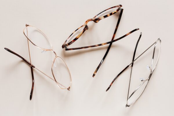 How Environmental Factors Affect Your Eyesight featured image