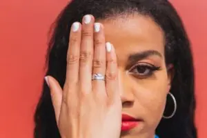 Should I be Concerned About a Bump on my Eyelid? featured image