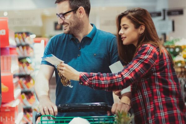The Ultimate Eye Health Grocery List: What to Eat and Why featured image
